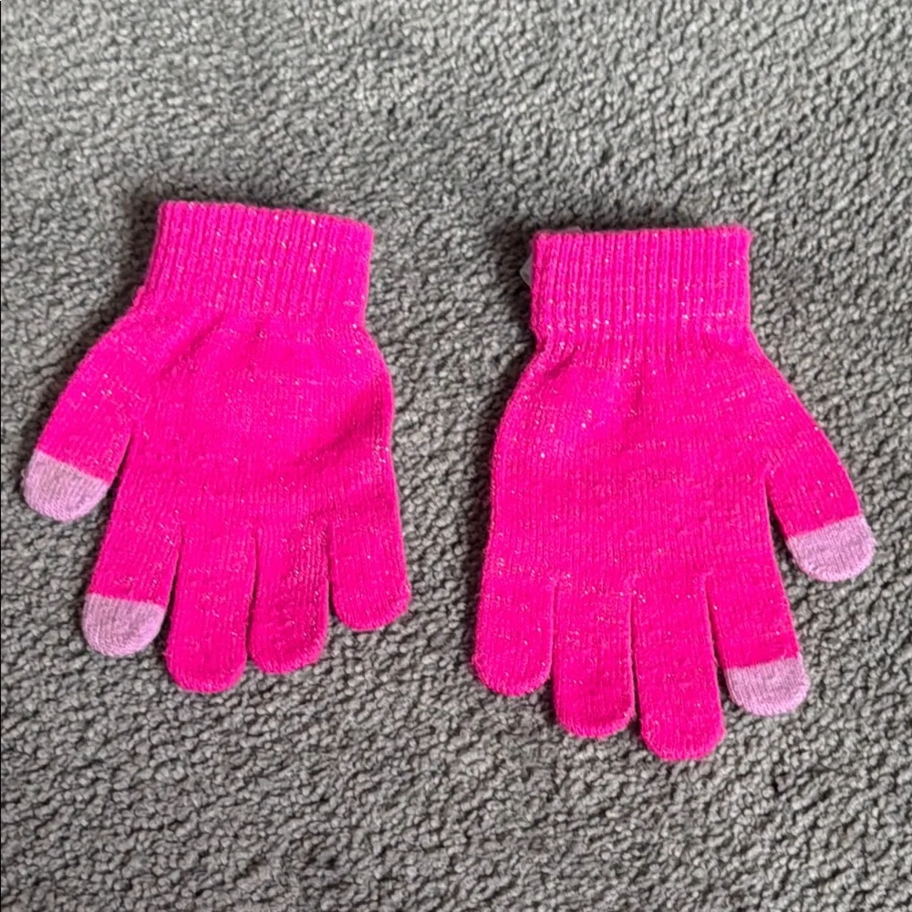 JoJo Siwa Pink Glitter Kids Gloves by Nickelodeon.